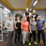 Занятия йогой, фитнесом в спортзале 21 Век Волгоград