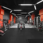 Занятия йогой, фитнесом в спортзале 24/7fitness Новосибирск