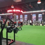 Занятия йогой, фитнесом в спортзале 50 Gym Краснодар