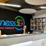 Занятия йогой, фитнесом в спортзале 5g Фитнес Омск