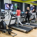 Занятия йогой, фитнесом в спортзале 5kfit Пермь