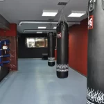 Занятия йогой, фитнесом в спортзале 777 Владивосток