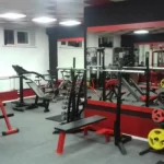 Занятия йогой, фитнесом в спортзале Academsport Gym Новосибирск