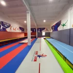 Занятия йогой, фитнесом в спортзале Acrogym Гатчина