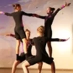 Занятия йогой, фитнесом в спортзале Acro-mix Москва