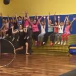 Занятия йогой, фитнесом в спортзале Acro-mix Москва