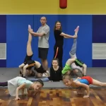 Занятия йогой, фитнесом в спортзале Acro-mix Москва