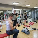 Занятия йогой, фитнесом в спортзале Action Force Санкт-Петербург
