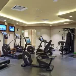 Занятия йогой, фитнесом в спортзале Adagio Москва