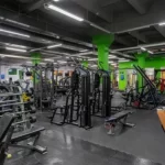 Занятия йогой, фитнесом в спортзале Ai Fitness Колпино