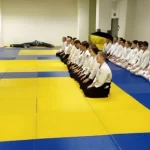 Занятия йогой, фитнесом в спортзале Айкидо Айкикай Краг Москва