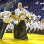 Занятия йогой, фитнесом в спортзале Айкидо Дзикисинкай Москва