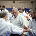 Занятия йогой, фитнесом в спортзале Айкидо Дзикисинкай Москва