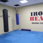Занятия йогой, фитнесом в спортзале АйронХэд Новосибирск