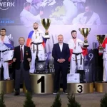 Занятия йогой, фитнесом в спортзале Академия карате заслуженного мастера спорта Альфа-шот Москва