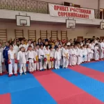 Занятия йогой, фитнесом в спортзале Академия карате заслуженного мастера спорта Альфа-шот Москва