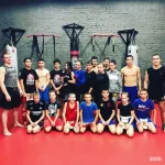 Занятия йогой, фитнесом в спортзале Академия кикбоксинга Астрахань