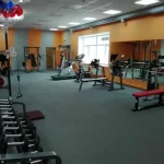 Занятия йогой, фитнесом в спортзале Ах Барс Черногорск
