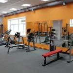 Занятия йогой, фитнесом в спортзале Ах Барс Черногорск