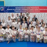 Занятия йогой, фитнесом в спортзале Ах Барс Черногорск