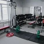 Занятия йогой, фитнесом в спортзале Ахиллес Барнаул
