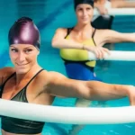 Занятия йогой, фитнесом в спортзале АкваФИТ — аквааэробика для беременных Красноярск