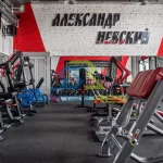 Занятия йогой, фитнесом в спортзале Александр Невский Уссурийск