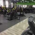 Занятия йогой, фитнесом в спортзале Alex Fitness Омск