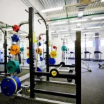 Занятия йогой, фитнесом в спортзале Alex Fitness Зеленоград