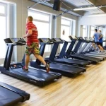 Занятия йогой, фитнесом в спортзале Alex Fitness Зеленоград