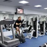 Занятия йогой, фитнесом в спортзале Алис Южно-Сахалинск
