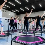 Занятия йогой, фитнесом в спортзале Amazing студия джампинг фитнеса и танцев Красноярск