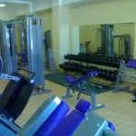 Занятия йогой, фитнесом в спортзале Амуржим Хабаровск