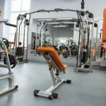 Занятия йогой, фитнесом в спортзале Антей Тюмень