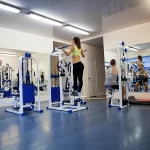 Занятия йогой, фитнесом в спортзале Аполлон Барнаул