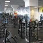 Занятия йогой, фитнесом в спортзале АрбатъФитнес Омск