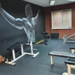 Занятия йогой, фитнесом в спортзале Армада Сургут