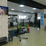 Занятия йогой, фитнесом в спортзале Arni Hall Южноуральск