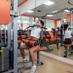 Занятия йогой, фитнесом в спортзале Арсенал Симферополь