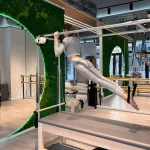 Занятия йогой, фитнесом в спортзале Art Of Pilates Москва