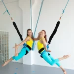 Занятия йогой, фитнесом в спортзале Artfly bungee Москва