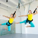 Занятия йогой, фитнесом в спортзале Artfly bungee Москва