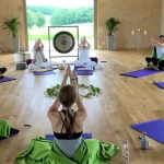 Занятия йогой, фитнесом в спортзале Ashram Yoga Норильск