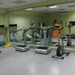 Занятия йогой, фитнесом в спортзале Ассорти Кемерово