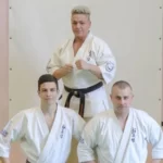 Занятия йогой, фитнесом в спортзале Атэми Ишим