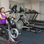 Занятия йогой, фитнесом в спортзале Athletic City Fitness Лиски
