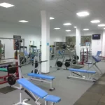 Занятия йогой, фитнесом в спортзале Athletic Hall Владивосток