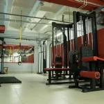 Занятия йогой, фитнесом в спортзале Athletic House Пермь