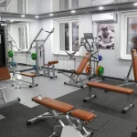 Занятия йогой, фитнесом в спортзале Атлант Спортивный клуб Клин