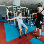 Занятия йогой, фитнесом в спортзале Атлет Пермь